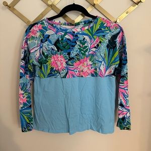LILLY PULITZER girl’s XL 12-14 long sleeve tee